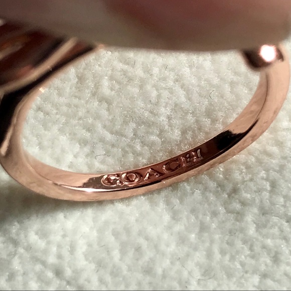 ❌Coach Bow Ring - Picture 5 of 5